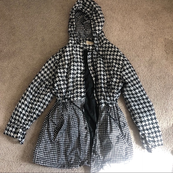 Michael Kors Jackets & Blazers - Michael Kors raincoat Michael Kors Jackets & Blazers - Michael Kors raincoat